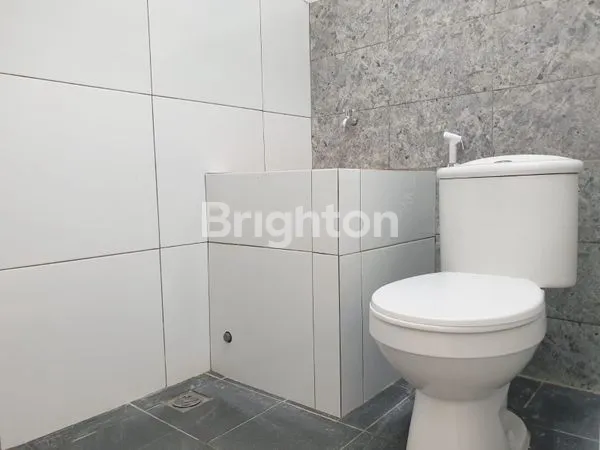 image RUMAH SIAP HUNI PERUMAHAN VILLA REGENCY 2, PASAR KEMIS TANGERANG (8)