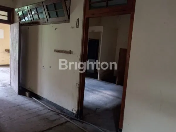 image RUANG USAHA DI BELAKANG SRIWEDARI (5)