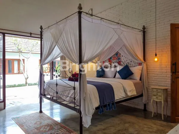 image FOR RENT – MODERN 3BR VILLA, 2 MINUTES TO BERAWA BEACH (3)