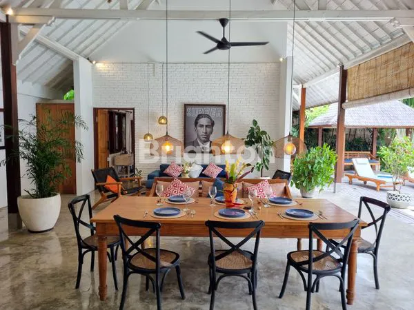 image FOR RENT – MODERN 3BR VILLA, 2 MINUTES TO BERAWA BEACH (5)