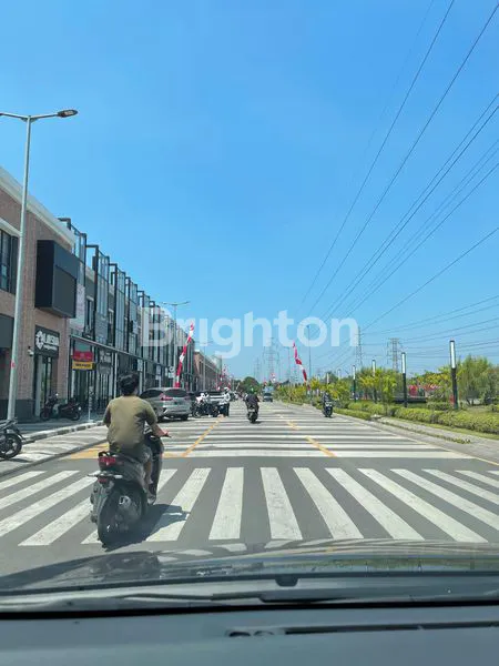 image RUMAH 2 LANTAI DI GRAND HARVEST BELVOIR KEBRAON KARANGPILANG SURABAYA SELATAN (2)