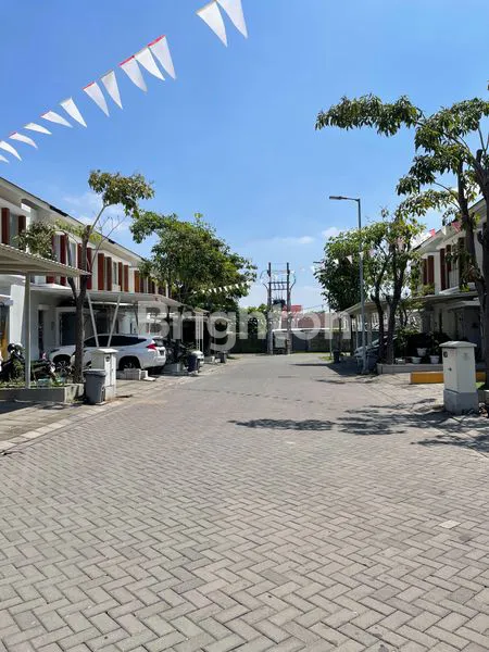 image RUMAH 2 LANTAI DI GRAND HARVEST BELVOIR KEBRAON KARANGPILANG SURABAYA SELATAN (4)