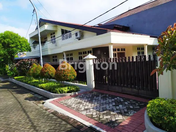image RUMAH SIAP HUN I- DEKAT ROYAL PLAZA DAN UNIVERSITAS SURABAYA (3)