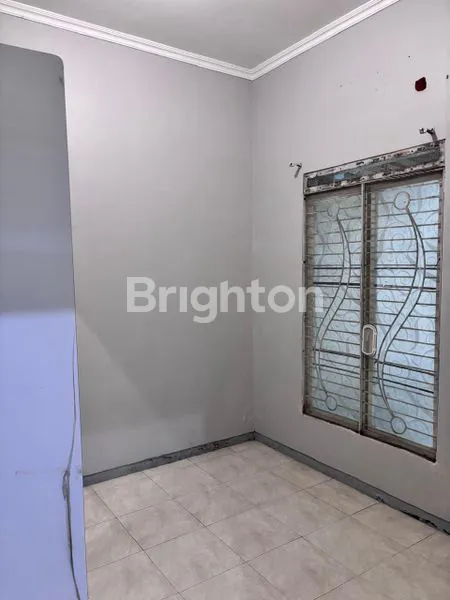 image RUMAH MEWAH 3KT PALM RESIDENCE SEMEMI - 2 MENIT KE SMAN 12 (4)