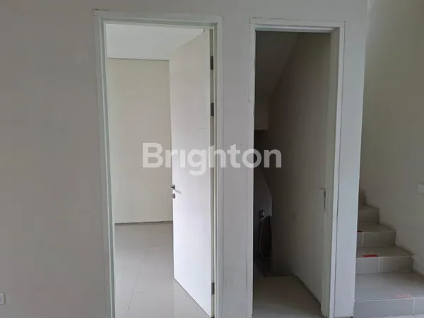 image RUMAH TERAWAT DAN BAGUS LINGKUNGAN ASRI LOKASI STRATEGIS PREMIUM NOERTHWEST PARK CITRALAND (3)