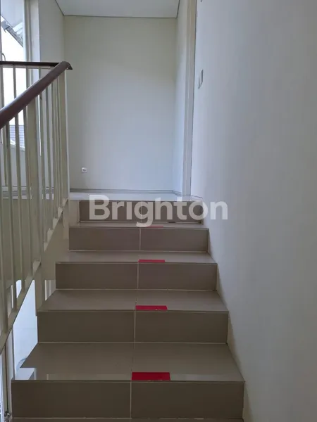 image RUMAH TERAWAT DAN BAGUS LINGKUNGAN ASRI LOKASI STRATEGIS PREMIUM NOERTHWEST PARK CITRALAND (5)