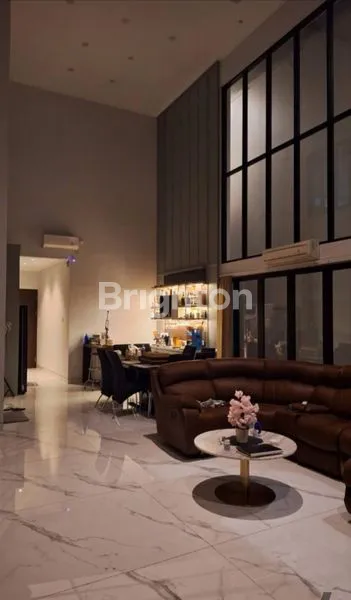 image HUNIAN MODERN MINIMALIS BANTING HARGA MEWAH DAN DIMENSI LEBAR 12 M² DI NIRWANA EKSEKUTIF SBY TIMUR (4)