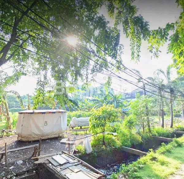 image TANAH KAVLING JOGLO MERUYA SELATAN JAKARTA BARAT LUAS TANAH 1300 HOEK HADAP TIMUR DAN SELATAN COCOK BUAT USAHA LOKASI PINGGIR JALAN MINL SEWA 2 TAHUN (5)