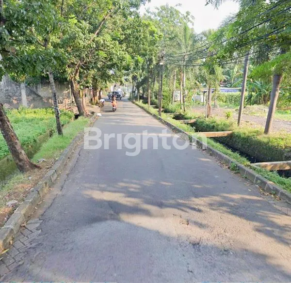 image TANAH KAVLING JOGLO MERUYA SELATAN JAKARTA BARAT LUAS TANAH 1300 HOEK HADAP TIMUR DAN SELATAN COCOK BUAT USAHA LOKASI PINGGIR JALAN MINL SEWA 2 TAHUN (6)