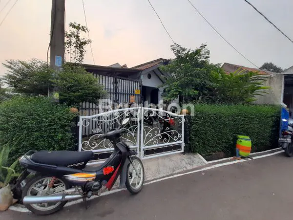 image RUMAH DI BUMI PUSPIPTEK ASRI / PAGEDANGAN / BSD (1)
