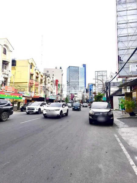 image RUKO 2.5 LANTAI + BISNIS KOST AKTIF DI S PARMAN, DEKAT ST. THOMAS (3)