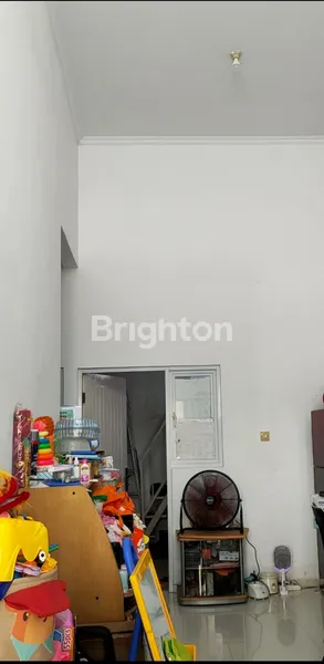 image MURAH RUMAH TERAWAT HOKI DI PERUMAHAN WISATA SEMANGGI MANGROVE WONOREJO, SURABAYA (4)