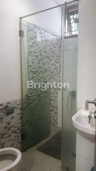 image RUMAH MEWAH DI MENTENG BINTARO, TANGERANG SELATAN (6)