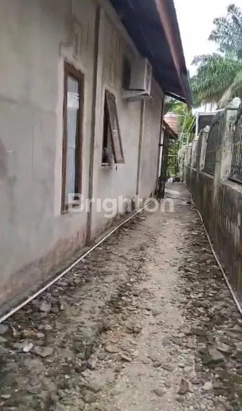 image RUKO KOMERSIAL 3 PINTU + RUMAH & KOLAM DI JL. SEPAKAT, TENAYAN RAYA (4)