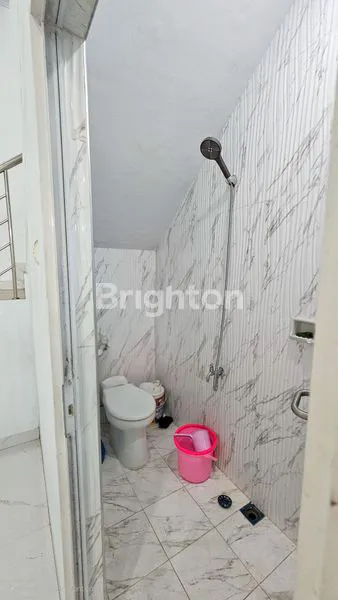image DI JUAL CEPAT RUKO PREMIUM 3,5 TINGKAT - JL BAHAGIA, TELADAN TIMUR - MEDAN KOTA - KONDISI BARU TERAWAT - 180 M² (4)