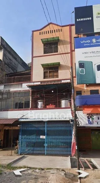 RUKO DAN TEMPAT TINGGAL DIKAWASAN BISNIS YANG STRATEGIS