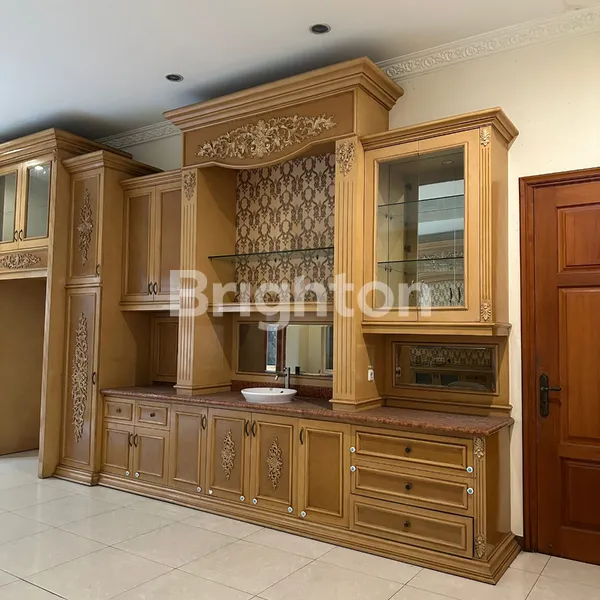 image MARGOREJO INDAH MEWAH SEMI FURNISHED SIAP HUNI DEKAT PLASA MARINA, SIDOSERMO, BENDUL MERISI (5)