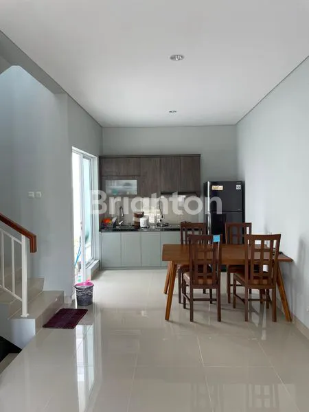 image RUMAH 2 LANTAI SIAP HUNI DI SYNTHESIS HOMES CIPUTAT – DEKAT MRT (2)