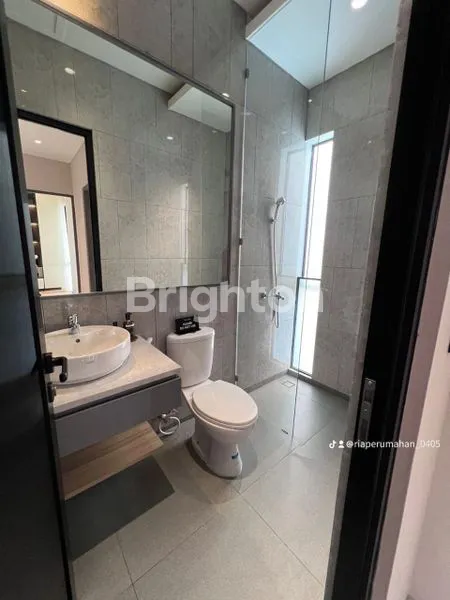 image RUMAH STYLISH DI THE PARKVILLE PEKANBARU (3)