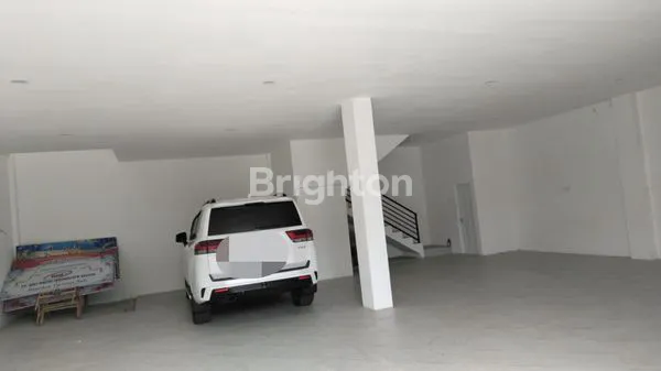 image RUKO 3 LANTAI AREA KUTA BADUNG BALI (2)