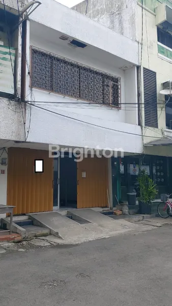 image RUKO DARMO PARK JLN MAYJEN SUNGKONO DEKAT DUKUH KUPANG, JOYOBOJO (3)