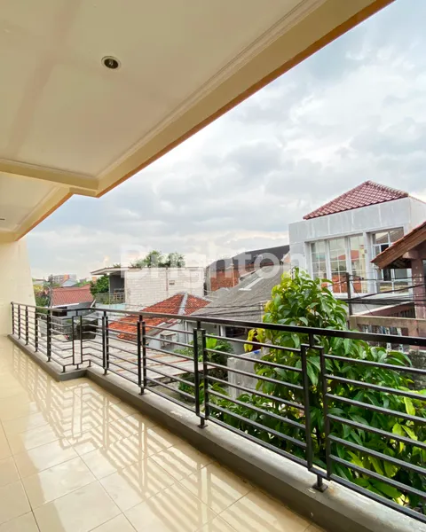 image BUKAN CUMA RUMAH, INI STARTER PACK HIDUP ENAK DI JAKARTA TIMUR (8)