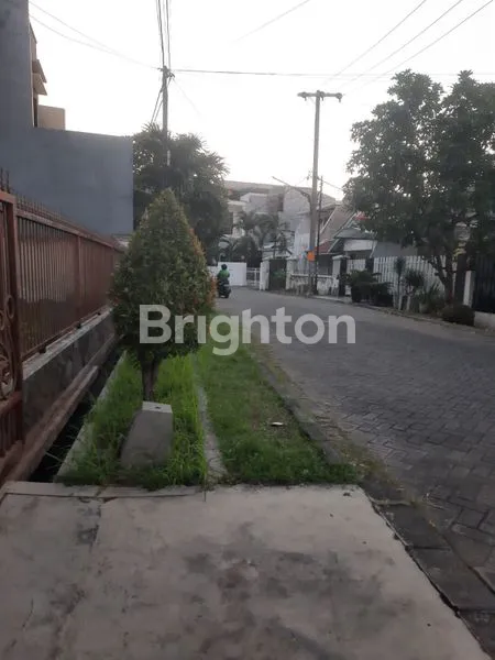 image RUMAH MEWAH 3KT DEKAT UNAIR, LT 372M² (3)