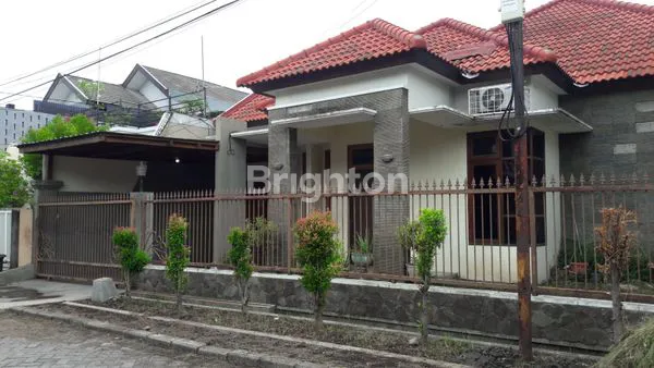 image RUMAH MEWAH 3KT DEKAT UNAIR, LT 372M² (2)