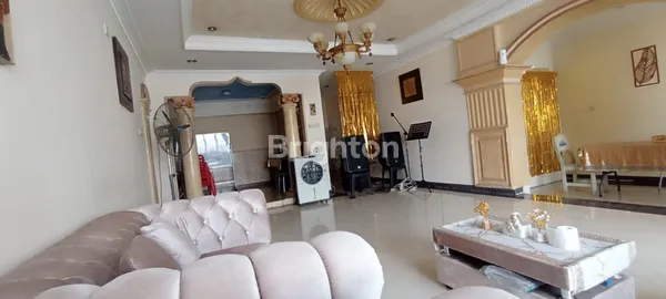 image  RUMAH LUAS DAN STRATEGIS DI KOMPLEK PERTAMINA PONDOK RANJI BINTARO (2)