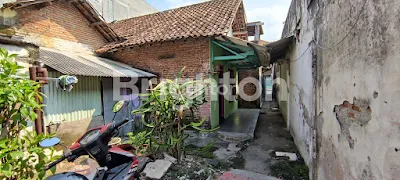 image RUMAH SERUJO (4)