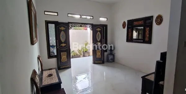 image DI JUAL RUMAH BANGUNAN BARU MODEL CLASIC MINIMALIS SIAP HUNI (7)