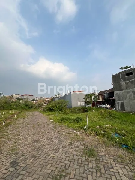 image TANAH PREMIUM DEKAT 9 KAMPUS, LOKASI STRATEGIS DI MERJOSARI (2)