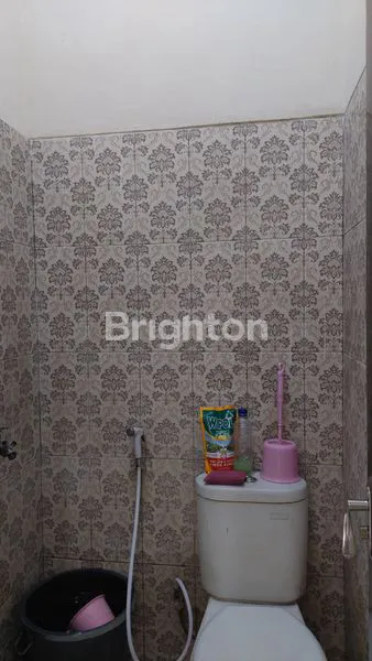 image RUMAH 2 LANTAI SIAP HUNI DI BEKASI TIMUR (3)