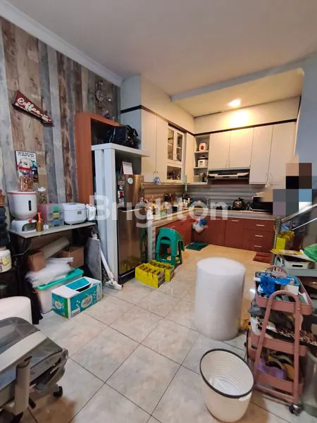 image RUKO 2,5 LANTAI, SEMI FURNISH HARGA 700JT (5)