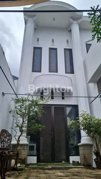 image RUMAH 2 LANTAI DI PUNCAK BURING INDAH (2)