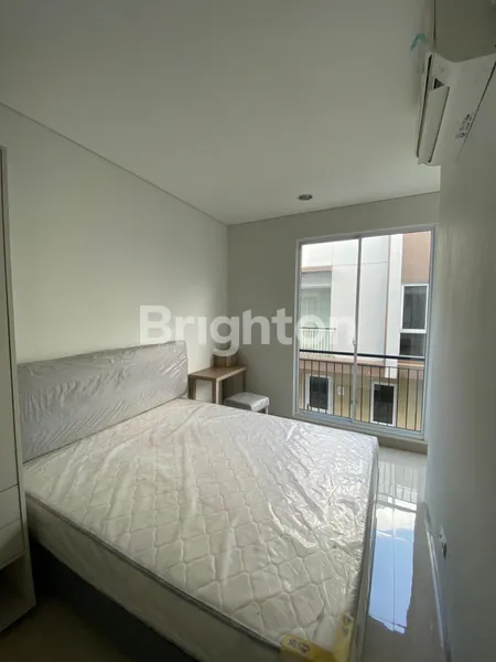 image DIJUAL RUMAH 3 LANTAI FULL FURNISH DI CO-LIVING ZENA @ THE MOZIA BSD (7)