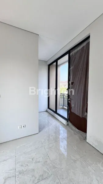 image RUMAH 2 LT PONDOK TJANDRA CLUSTER FAVORIT DEKAT TOL  (3)