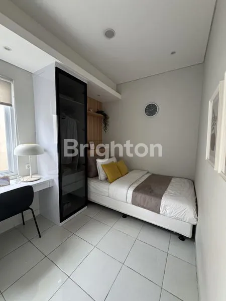 image RUMAH BARU FULL FURNISHED PARAMOUNT PETALS CLUSTER ASTER (6)