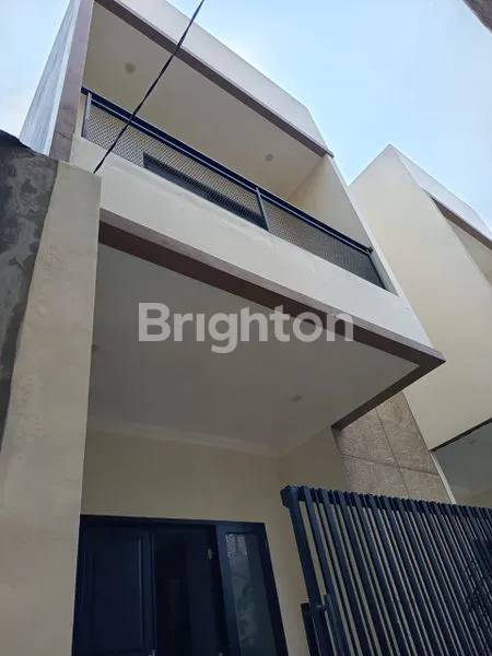 BRAND NEW RUMAH MANGGA BESAR