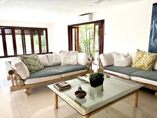 image SEWA BULANAN PRIVATE VILLA IN JALAN DALEM PENATARAN, PERERENAN  (3)