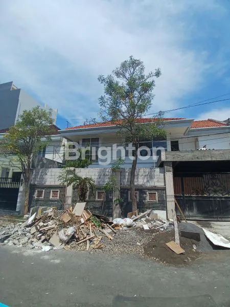 image JUAL RUMAH TERAWAT 2 LANTAI KERTAJAYA INDAH DEKAT GALAXI MALL (2)