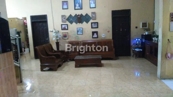 image RUMAH HOOK 1,5 LANTAI DI WISMA TROPODO SIDOARJO (3)