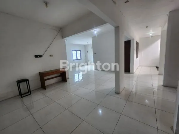 image RUKO 2 LANTAI STRATEGIS NOL JALAN RAYA RUNGKUT PERMAI, DEKAT MERR (5)