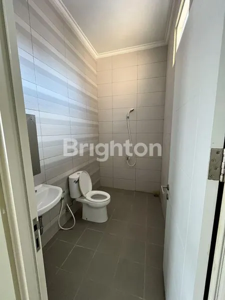 image DIJUAL RUMAH KONDISI RAPI DAN TERAWAT BATAKAN VILLAGE (7)