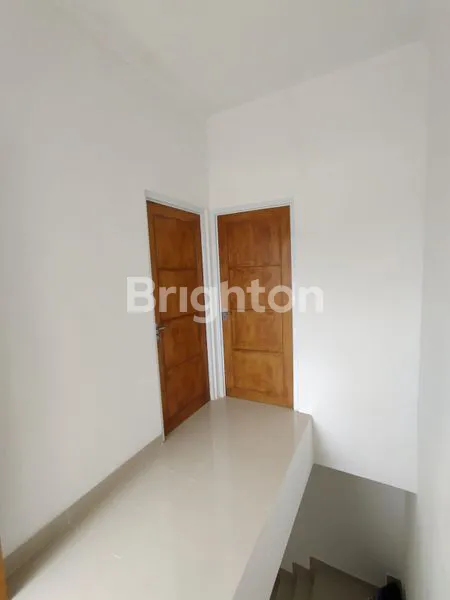 image RUMAH KUALITAS UNIK DI JUAL SIAP HUNI DI TAPOS DEPOK, 10-15 MENIT KE STASIUN TAPOS/DEPOK BARU, 5-10 MENIT KE PASAR TRADISIONAL, MINIMARKET, DAN PUSAT BELANJA (4)