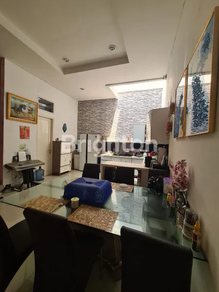image JUAL CEPAT RUMAH 2,5 LANTAI DI PLUIT KARANG CANTIK (3)