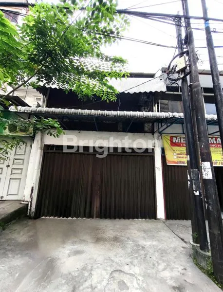 image RUKO JL. SPARMAN. INTI KOTA, STRATEGIS. 100 METER KE SEKOLAH SANTO THOMAS. TERDAPAT BISNIS KOST KOST AN YANG SEDANG BERJALAN (3)