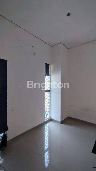 image RUMAH BANYUMANIK CANTIK BISA DIJUAL DAN JUGA SEWA (4)