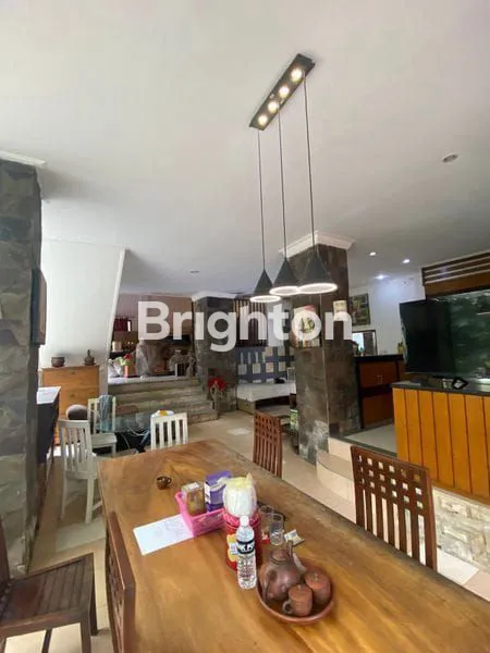 image RUMAH VILLA 6BR RIVERSIDE 800 SQM BAWAH HARGA PASAR (4)