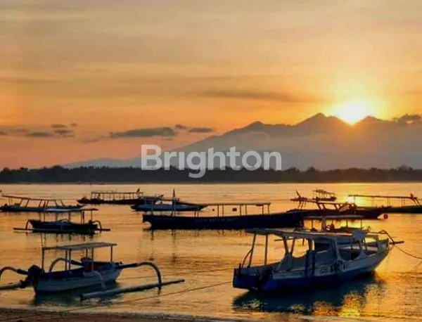 SPECIAL  TANAH DENGAN GARIS PANTAI / BEACH FRONT BEAUTIFUL SUNSET VIEW